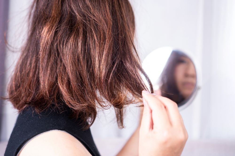 Why Indian Hair Frizzes in Humidity?: The Science Behind It and How Nanoplastia Helps